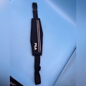 FILA Accessories Stash It Running Pack Storage Belt